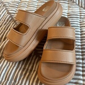 Reef Cushion Bondi 2 Bar Platform Sandal